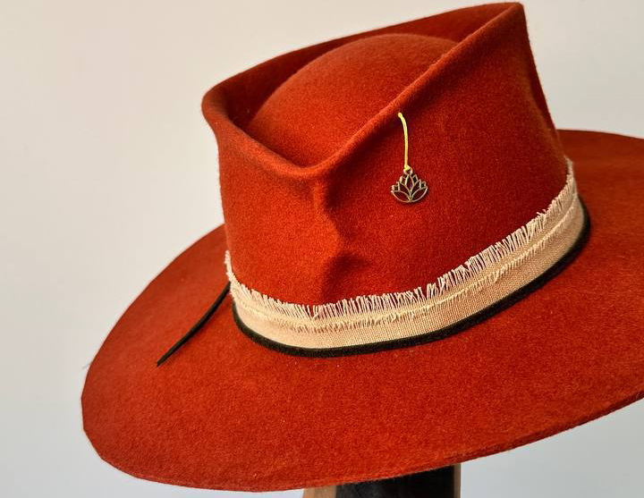 Мастерская шляп NUIPOHER